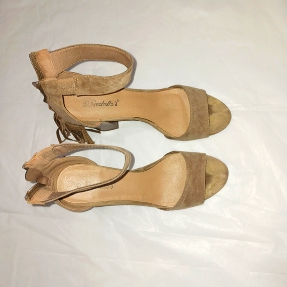 Taupe sandals with tassels-Women size 9 - Picture 3 of 5